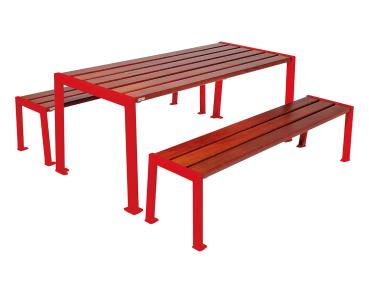 Sitzgruppe Silaos® aus Stahl und Holz Farbe:RAL 3020|Fertigstellung Holz:Eichenholz PEFC-zertifiziert - Tönung Mahagoni|Struktur:Tisch + Sitzbank