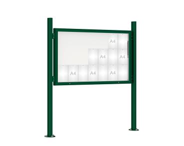 Schaukasten 1000 mit Quatro-Pfosten Farbe:RAL 6005|Abmessungen:21 A4 - B 1600 x H 1000 mm - Klapptür|Pfosten:Pfosten-Set auf Bodenplatten - Ohne Titelleiste