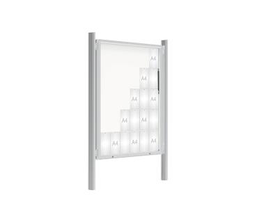 Schaukasten 2000 mit Quatro-Pfosten Farbe:Silber eloxiert|Abmessungen:30 A4 - B 1350 x 1710 mm - Klapptür|Pfosten:Mittelpfosten zum Einbetonieren - Ohne Titelleiste