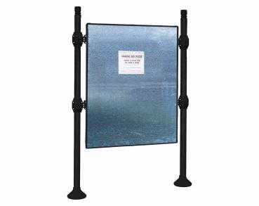 Freies Plakatieren Province City Farbe:RAL 9005|Länge:L 1225 x H 1670 mm|Struktur:Grundmodell|Titelleisten:Ohne Titelleiste