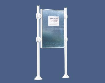 Freies Plakatieren Province gebürsteter Edelstahl Farbe:RAL 9010|Länge:L 1225 x H 1670 mm|Struktur:Grundmodell|Titelleisten:Ohne Titelleiste