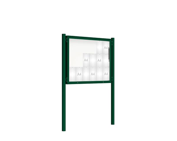Schaukasten 2000 mit Pfosten Ø 76 mm Farbe:RAL 6005|Abmessungen:18 A4 - B 1350 x H 1000 mm - Klapptür|Pfosten:Pfosten-Set zum Einbetonieren - Ohne Titelleiste