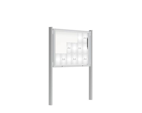 Schaukasten 2000 mit Quatro-Pfosten Farbe:Silber eloxiert|Abmessungen:18 A4 - B 1350 x H 1000 mm - Klapptür|Pfosten:Mittelpfosten zum Einbetonieren - Ohne Titelleiste