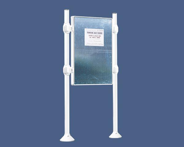 Freies Plakatieren Province gebürsteter Edelstahl Farbe:RAL 9010|Länge:L 1225 x H 1670 mm|Struktur:Grundmodell|Titelleisten:Ohne Titelleiste